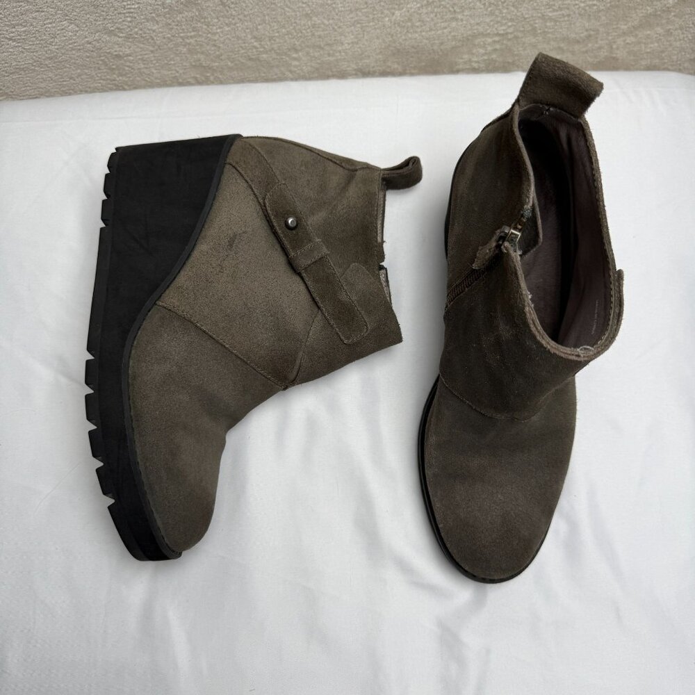 Eileen Fisher Wedge Ankle Boots Suede Leather Olive Green Lug Sole Booties Sz 9‎